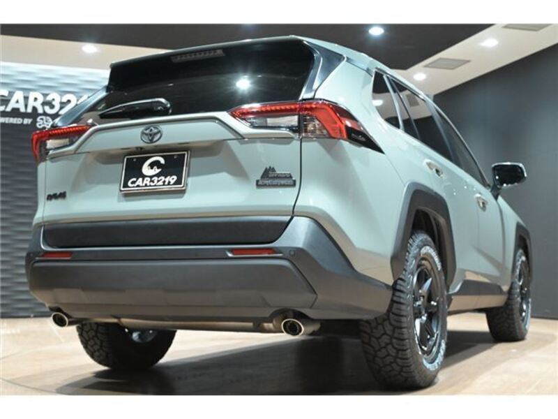 RAV4