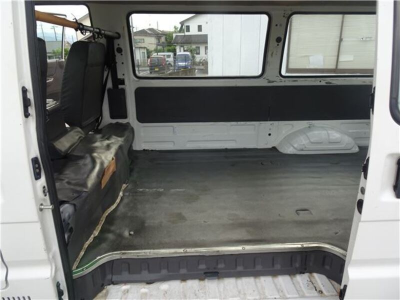 BONGO VAN