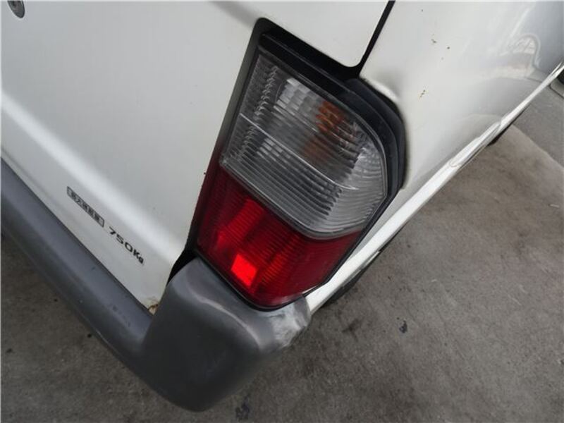 BONGO VAN