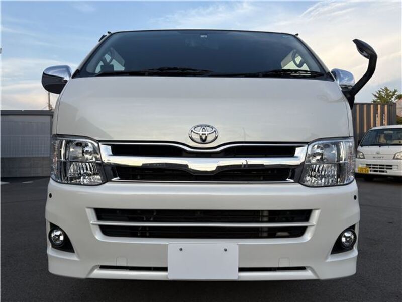 HIACE