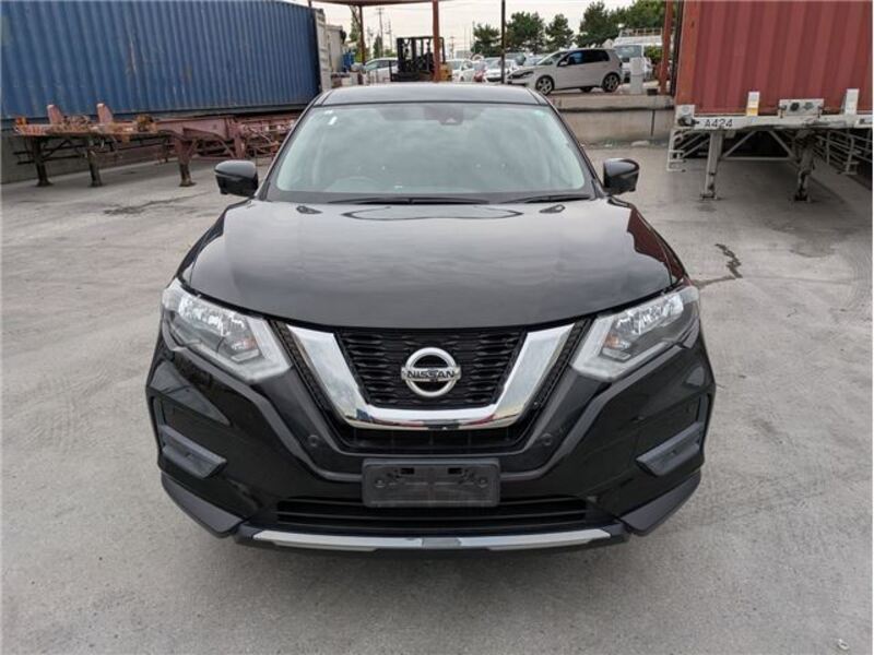 X-TRAIL