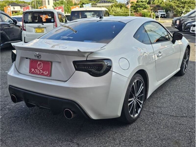 86