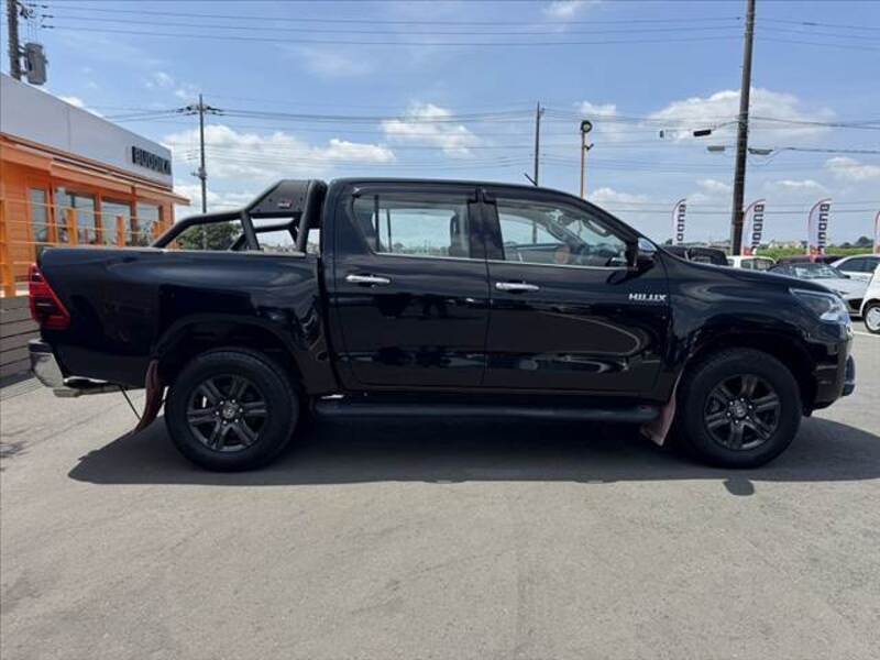 HILUX