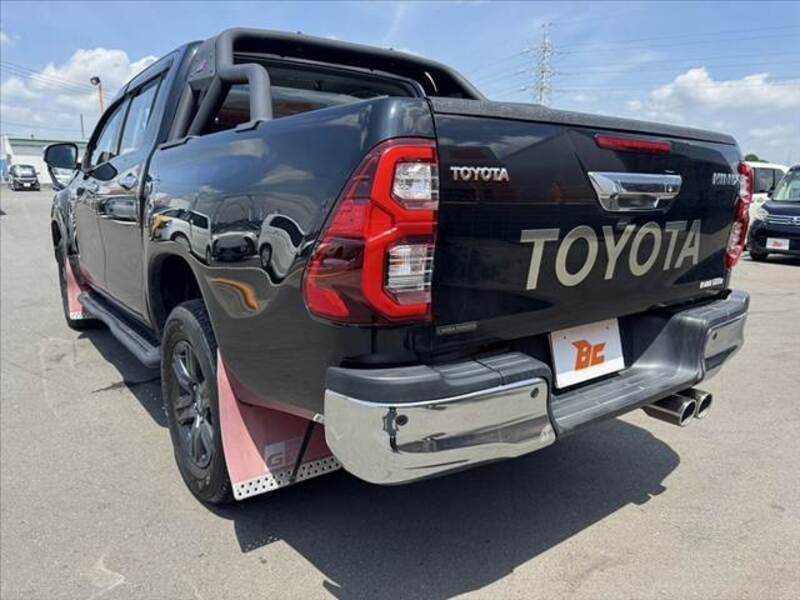 HILUX