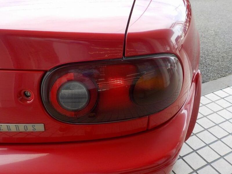 EUNOS ROADSTER