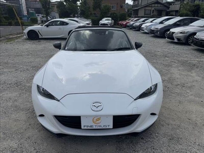 ROADSTER