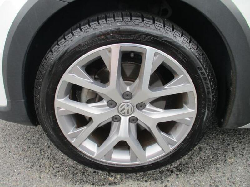GOLF ALLTRACK