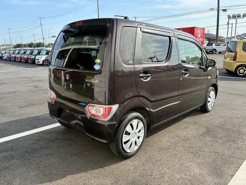 WAGON R
