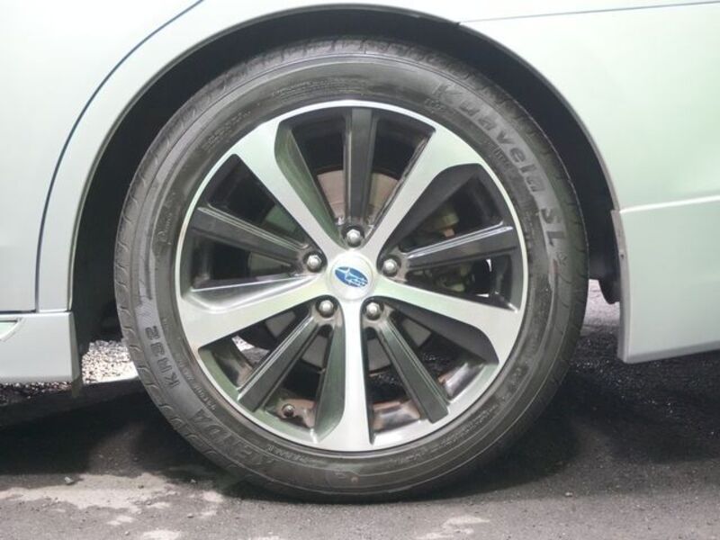 LEGACY B4