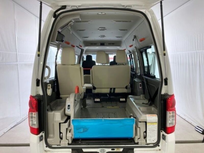NV350 CARAVAN