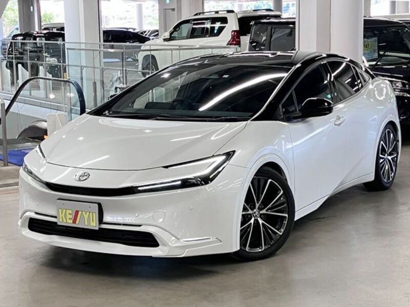 TOYOTA PRIUS