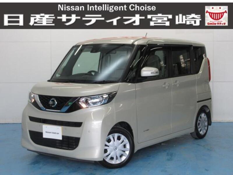 NISSAN ROOX