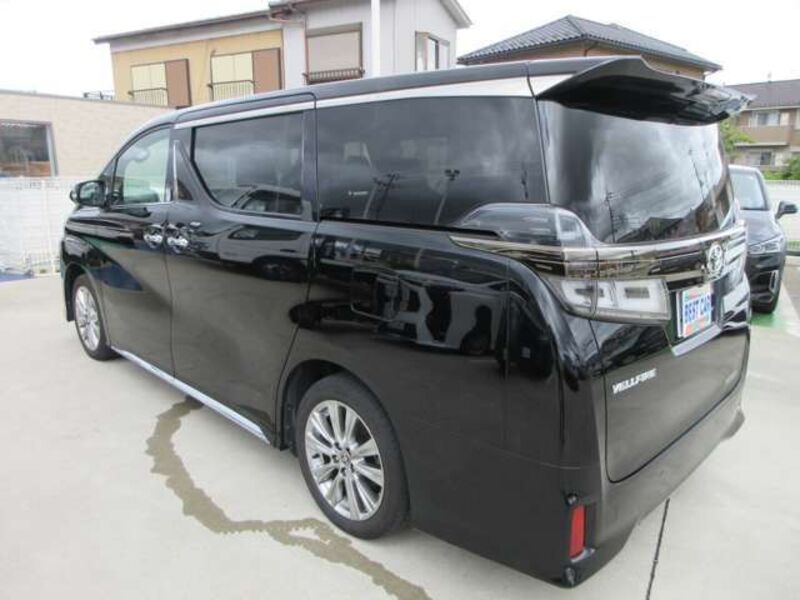 VELLFIRE