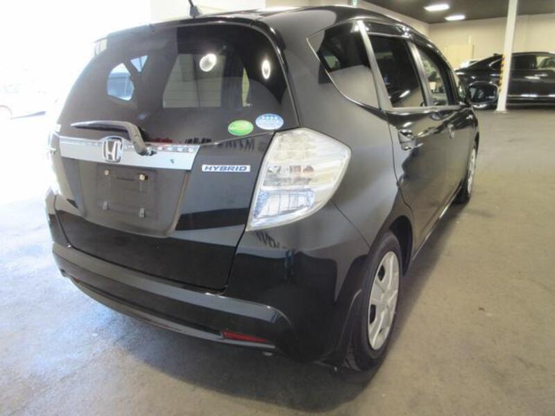 FIT HYBRID