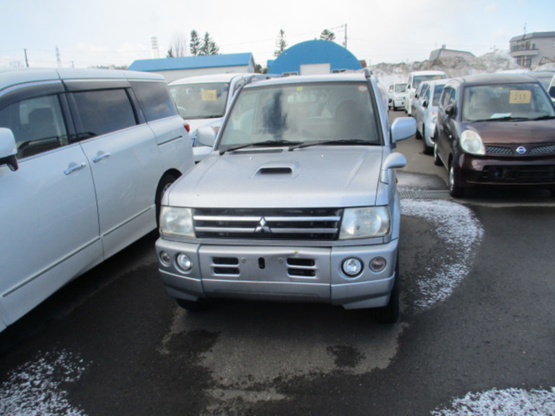 PAJERO MINI