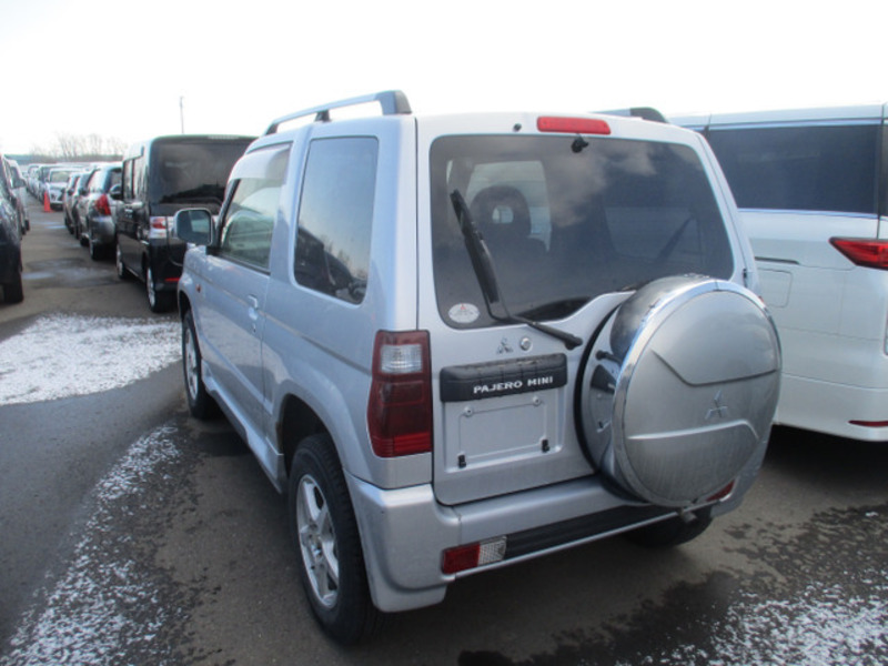 PAJERO MINI