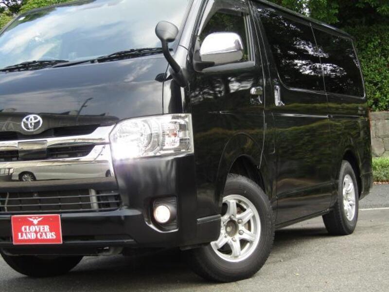 HIACE VAN