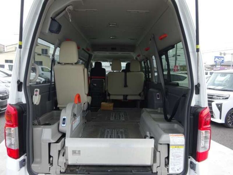 NV350 CARAVAN
