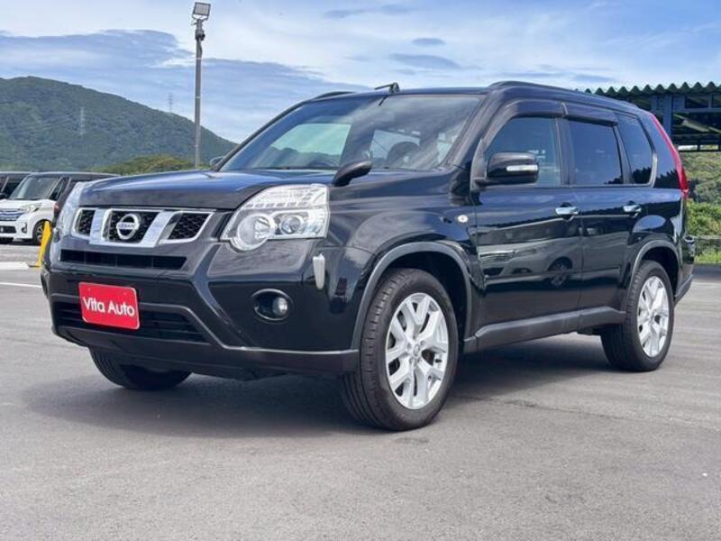 X-TRAIL