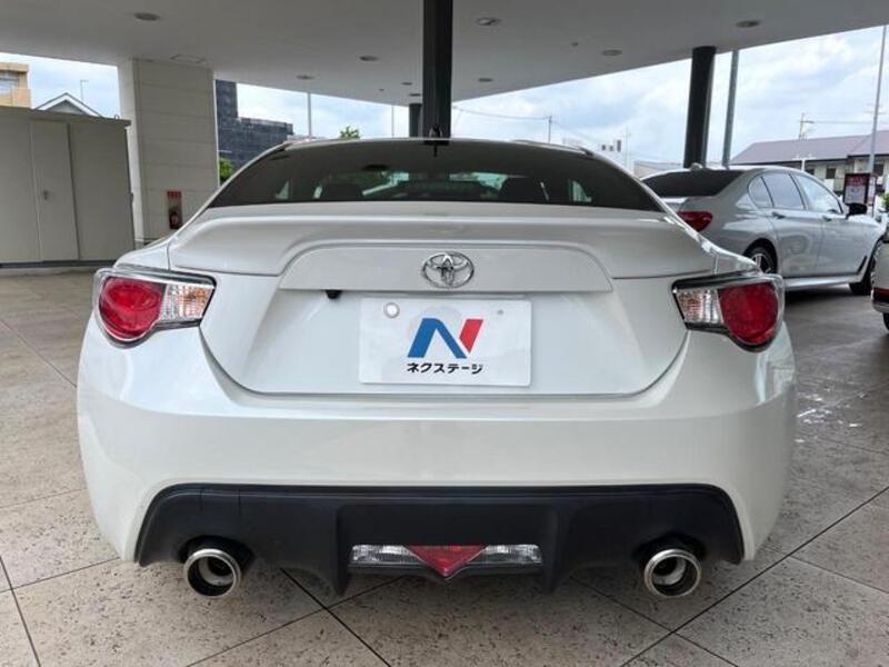 86
