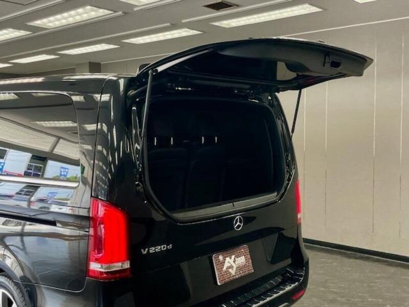 V-CLASS