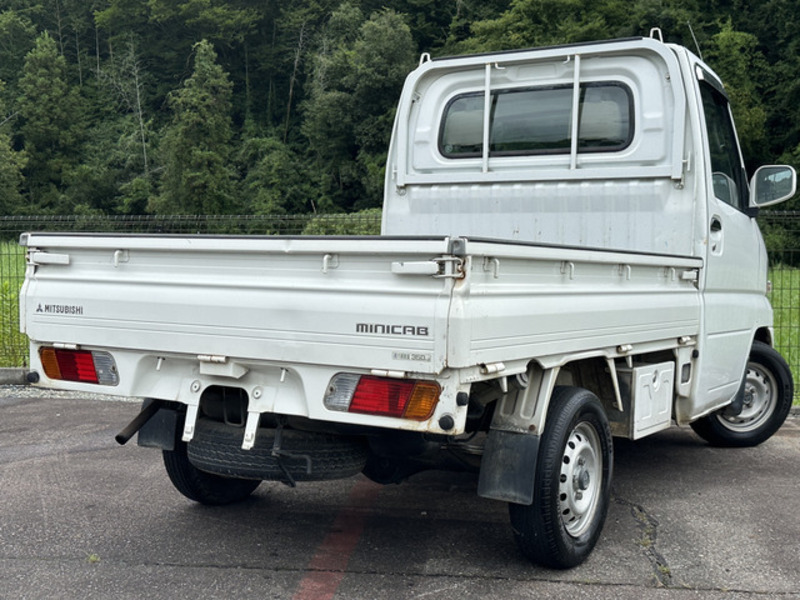 MINICAB TRUCK