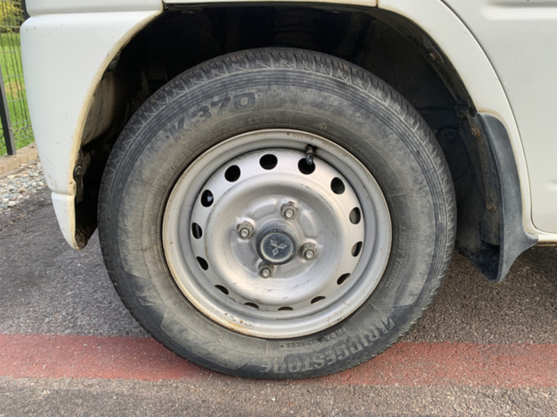 MINICAB TRUCK