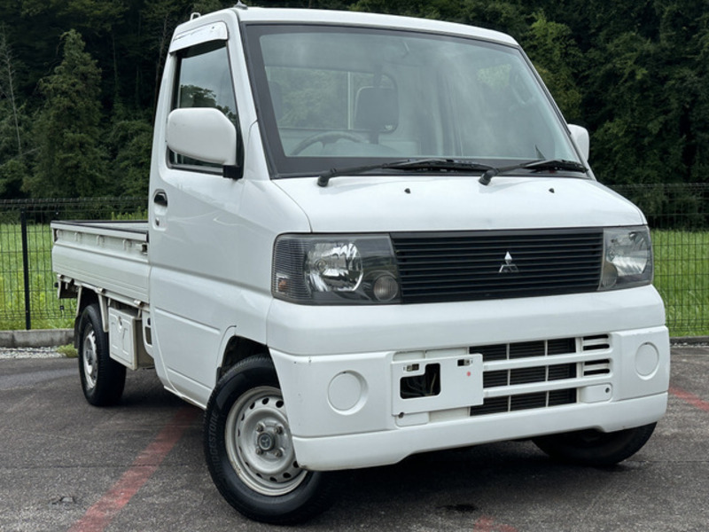 MINICAB TRUCK