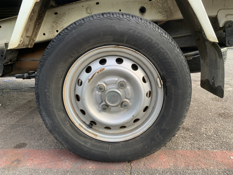 MINICAB TRUCK