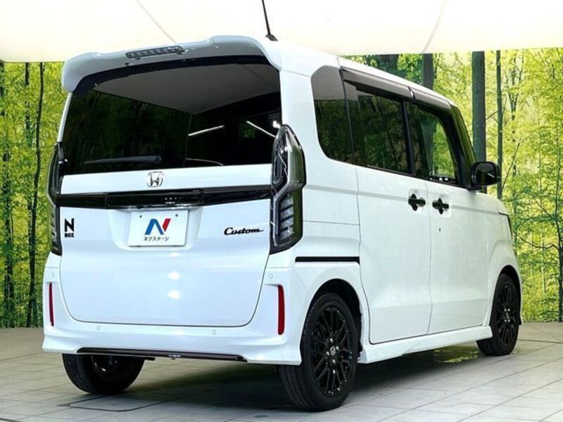 N BOX CUSTOM