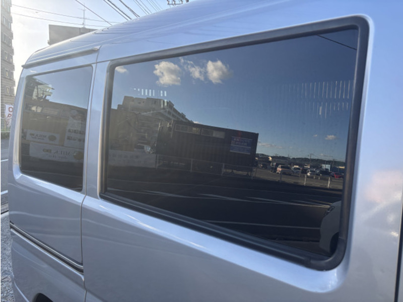 MINICAB VAN