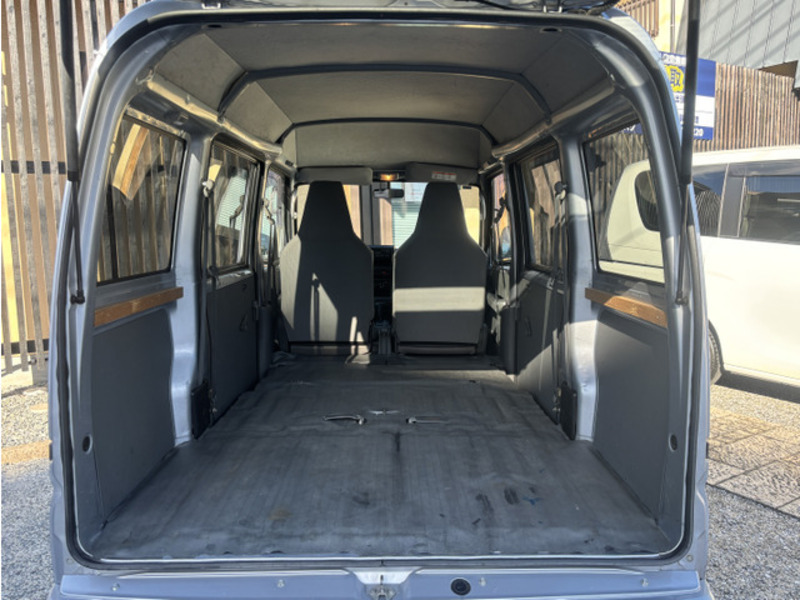 MINICAB VAN