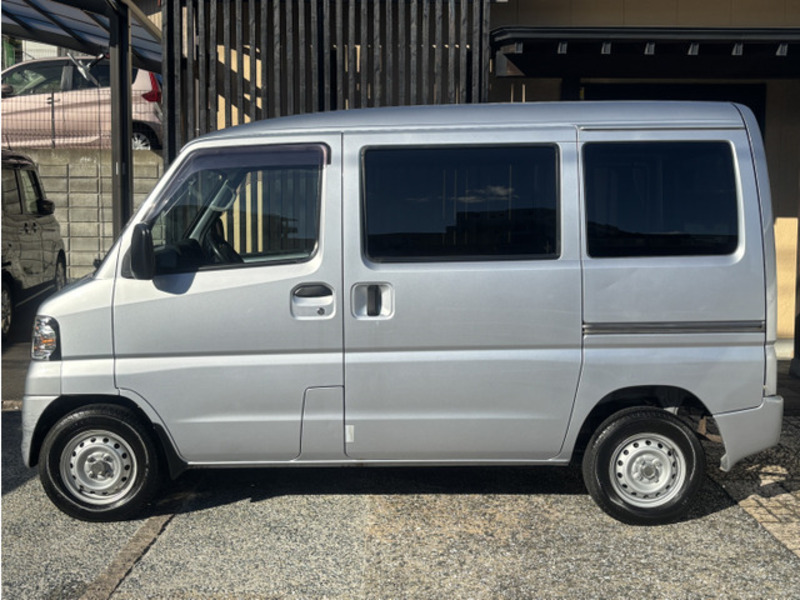 MINICAB VAN
