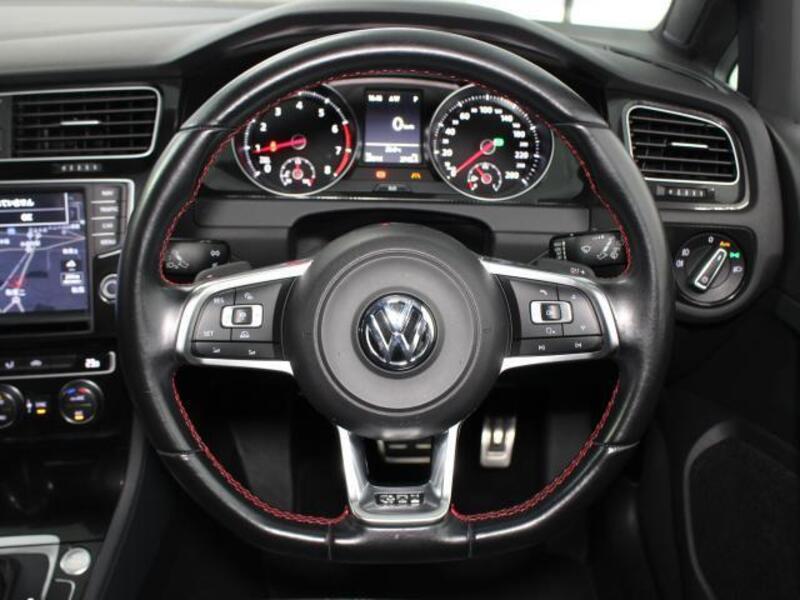 GOLF GTI