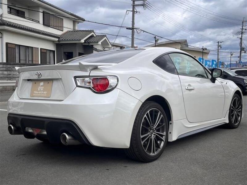 86