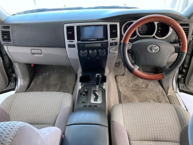 HILUX SURF