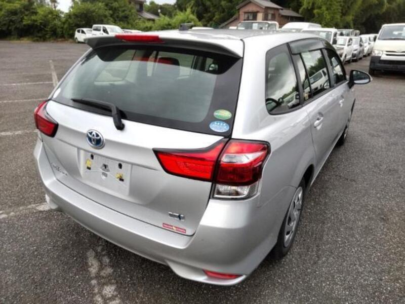 COROLLA FIELDER