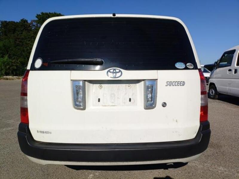 SUCCEED VAN