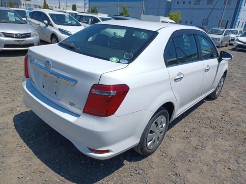 COROLLA AXIO