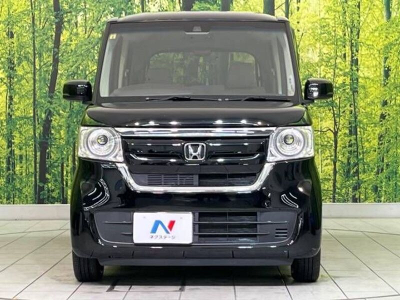 N BOX