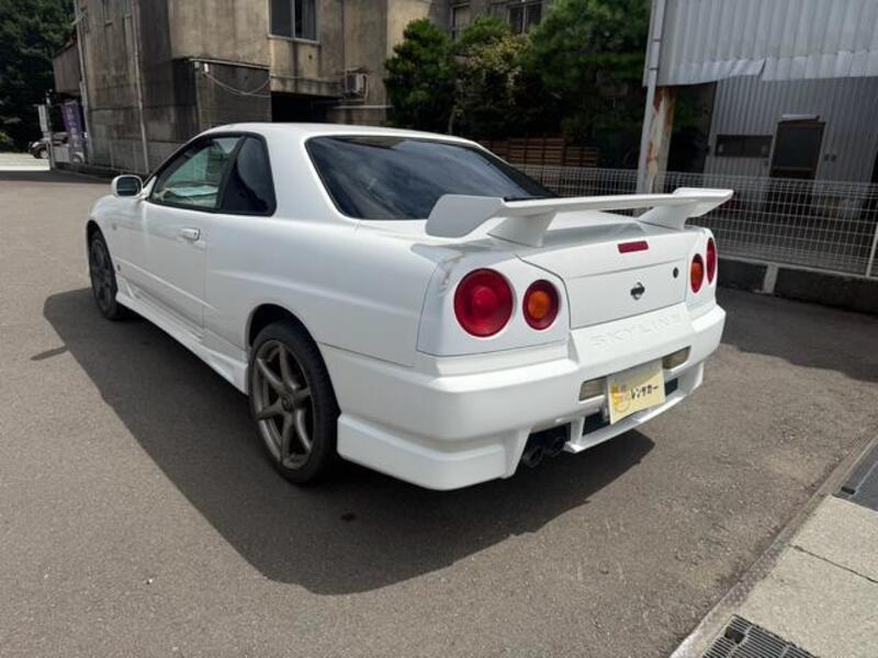 SKYLINE