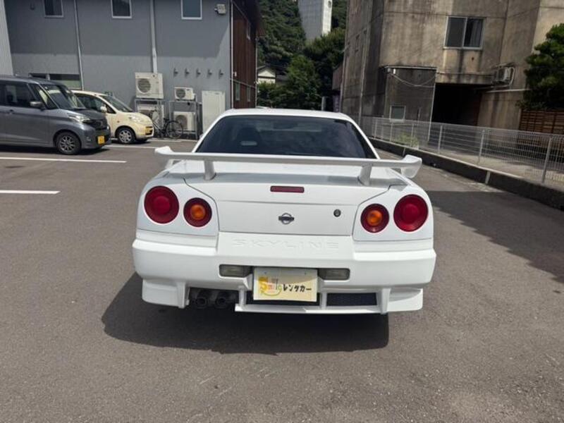SKYLINE