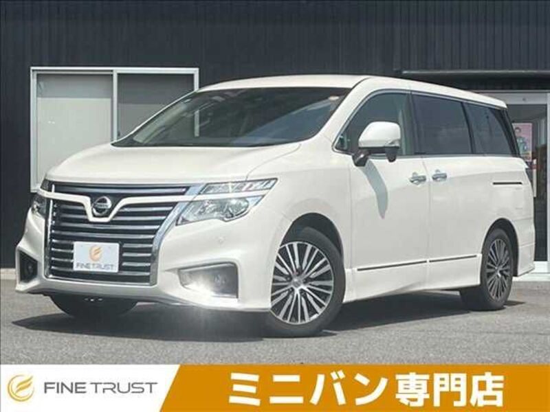 NISSAN ELGRAND