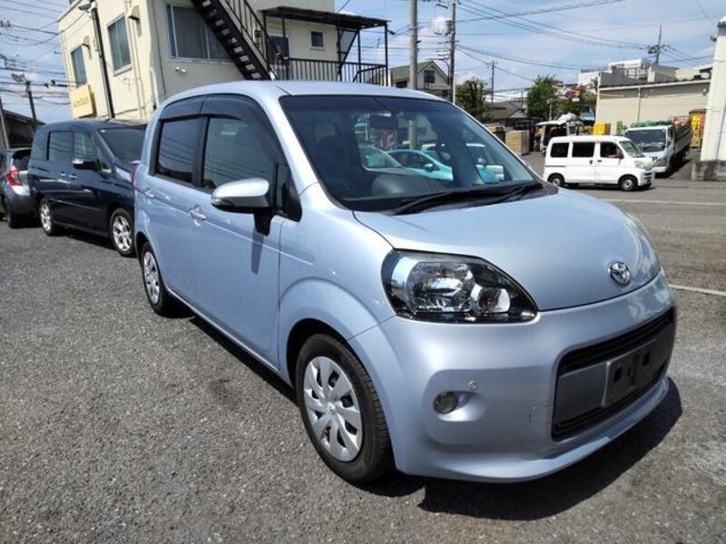 TOYOTA PORTE