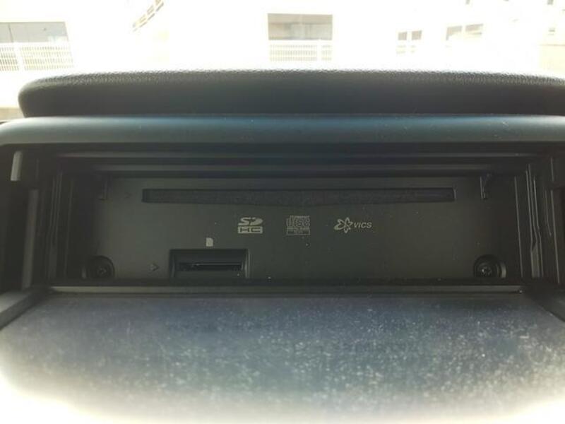 N BOX