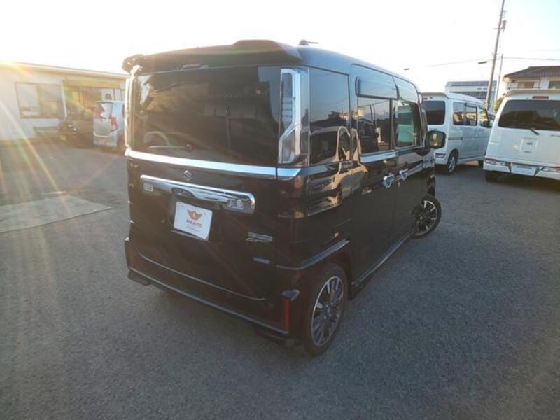 SPACIA CUSTOM