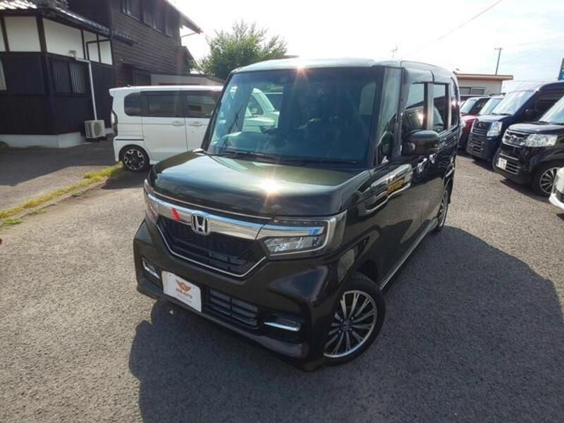 HONDA N BOX CUSTOM