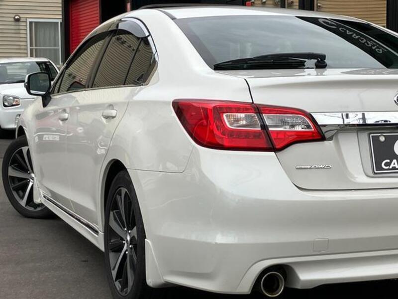 LEGACY B4