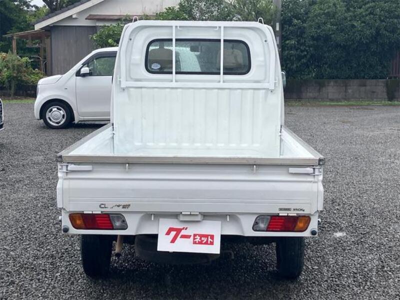 CLIPPER TRUCK