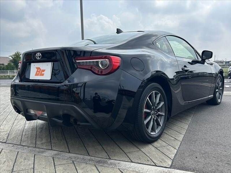 86